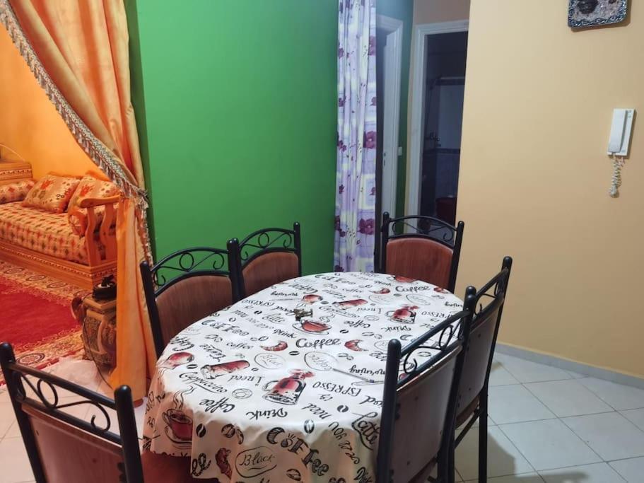 Appartement Apparemment 2 Etage A Louer